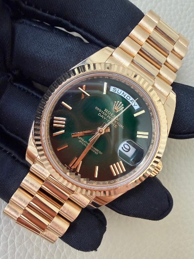 Rolex Cosmograph Daytona thumbnail 3