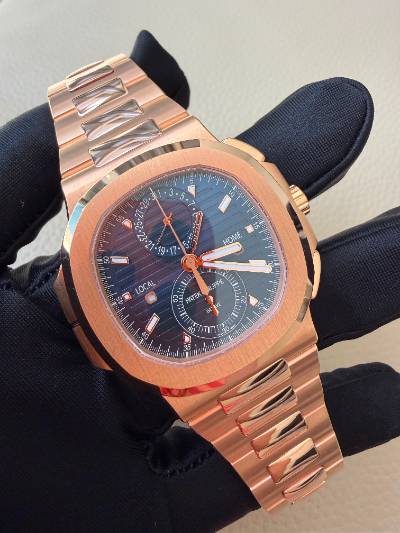 Patek Philippe Nautilus thumbnail 1
