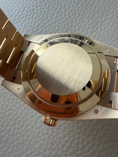 Rolex Cosmograph Daytona thumbnail 9