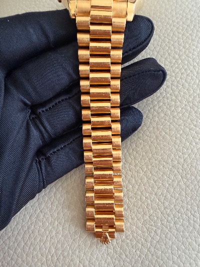 Rolex Day-Date II thumbnail 6
