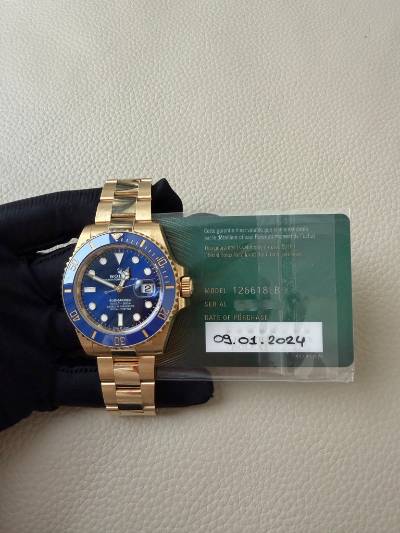 Rolex Submariner Date thumbnail 10