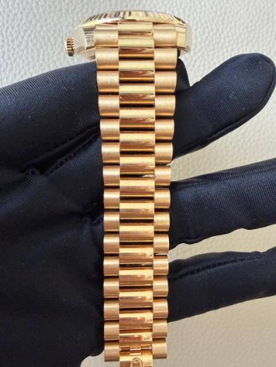 Rolex Day-Date 40 thumbnail 7