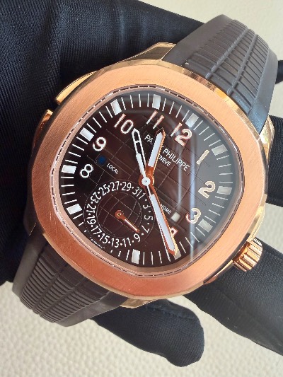 Patek Philippe Aquanaut thumbnail 3