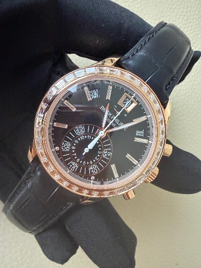 Patek Philippe Annual Calendar Chronograph thumbnail 3
