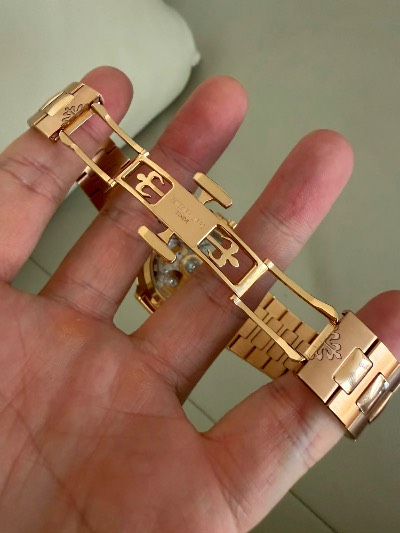 Patek Philippe Nautilus thumbnail 4