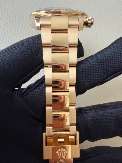 Rolex Cosmograph Daytona thumbnail 8