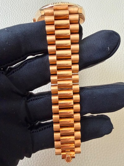 Rolex Day-Date 40 thumbnail 7