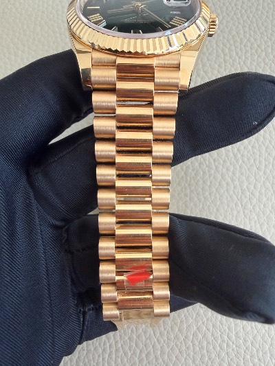 Rolex Day-Date 40 thumbnail 8