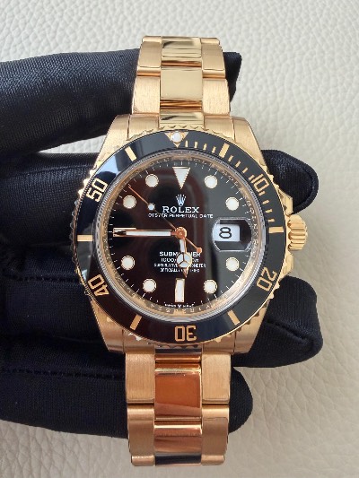 Rolex Submariner Date