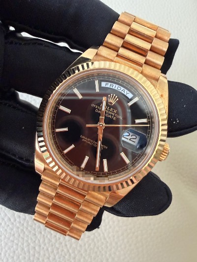 Rolex Day-Date 40 thumbnail 2