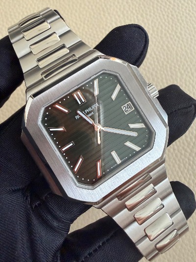 Patek Philippe Cubitus thumbnail 3