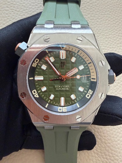 Audemars Piguet Royal Oak Offshore thumbnail 1