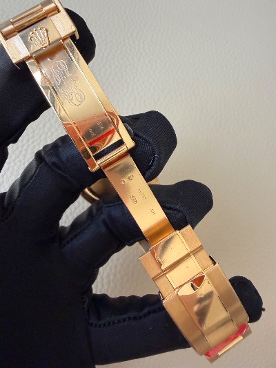 Rolex Cosmograph Daytona thumbnail 9