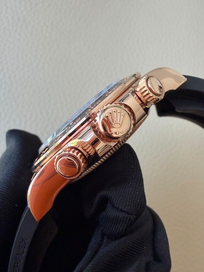 Rolex Cosmograph Daytona thumbnail 3