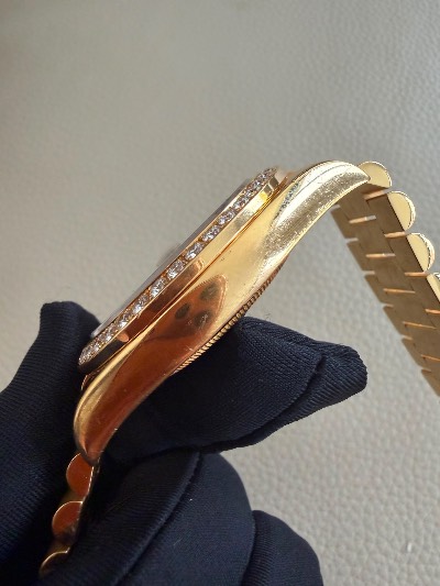 Rolex Day-Date II thumbnail 5