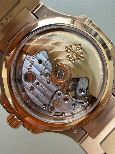 Patek Philippe Nautilus thumbnail 4