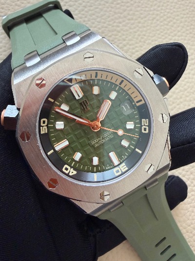 Audemars Piguet Royal Oak Offshore thumbnail 2